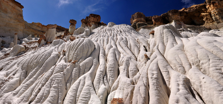 White sand waterfall White sand waterfall