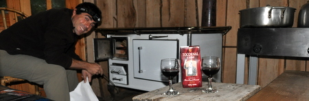 Cèsar drinking Tocornal